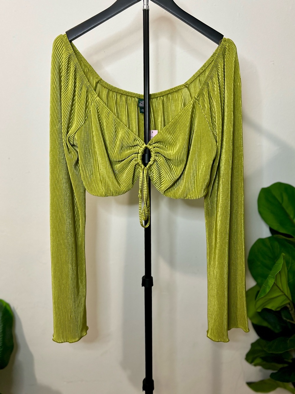 NWT Wild Fable Olive Green Plissé Ruched Tie Front Off Shoulder Crop Top XXL